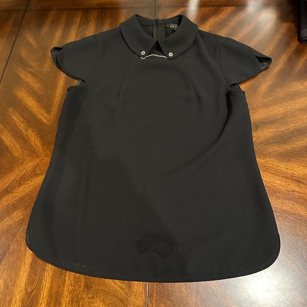 Ted Baker Black collared chain tee like new size 0